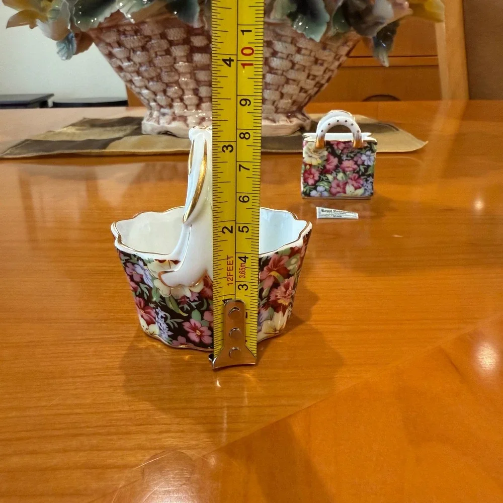 Royal Cotswolds Floral‎ Basket & Handbag Vase Set Gold Trim Decorative
